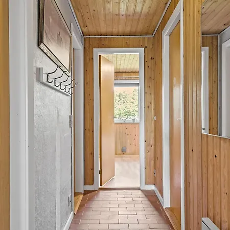 Prázdninový dům 2 Bedroom In *