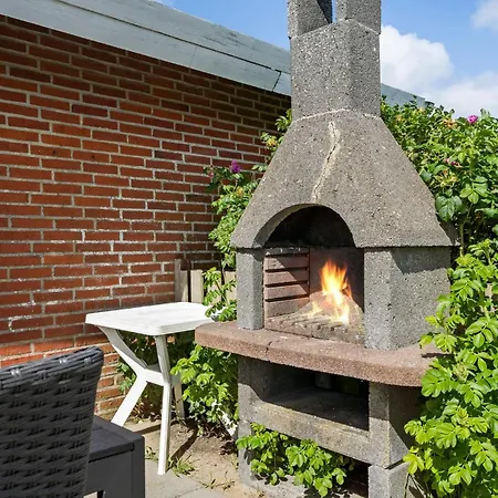 2 Bedroom Nice In *